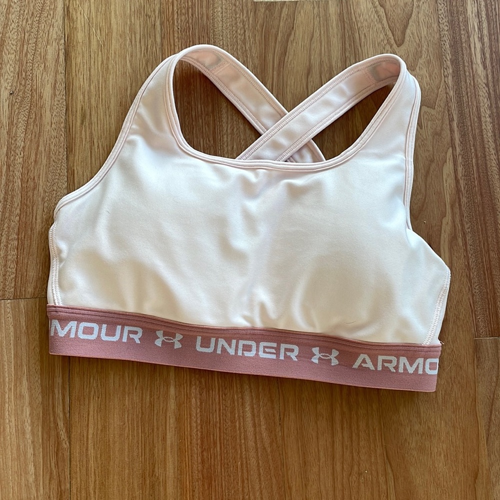 Medium Under Armour Sports Bra